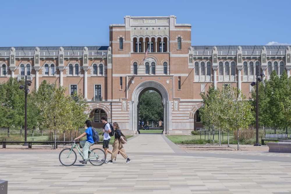 Rice University expands signature financial aid program to offer free tuition