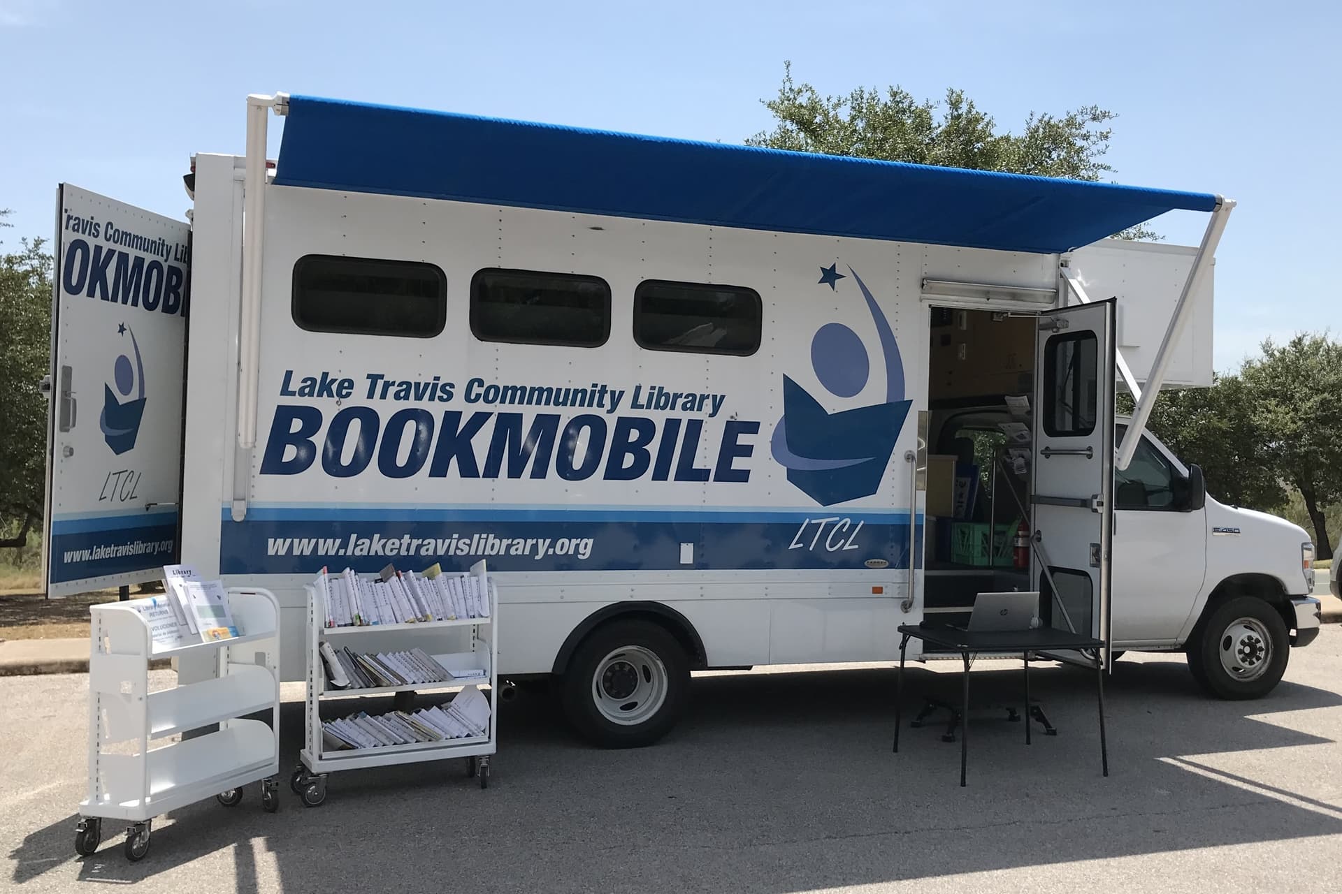Lake Travis Community Library Bookmobile celebrates 10 years