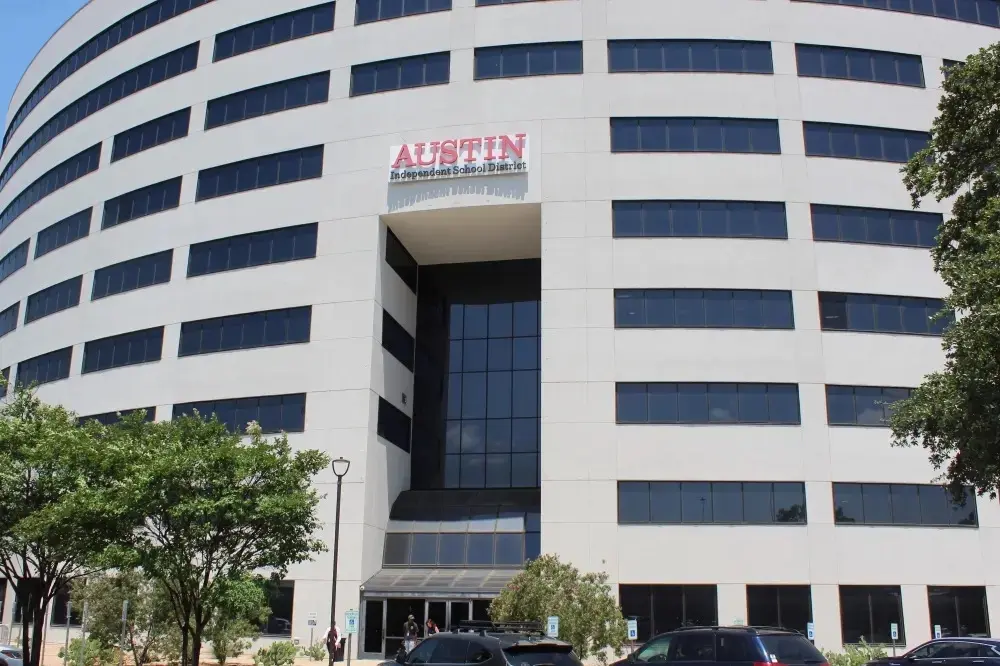 AISD's financial rating slips as deficit lands at $105M
