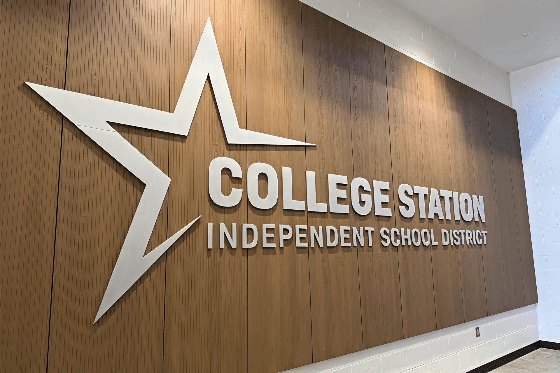 College Station ISD discusses plan to allow administrative personnel to fill in for substitute teachers