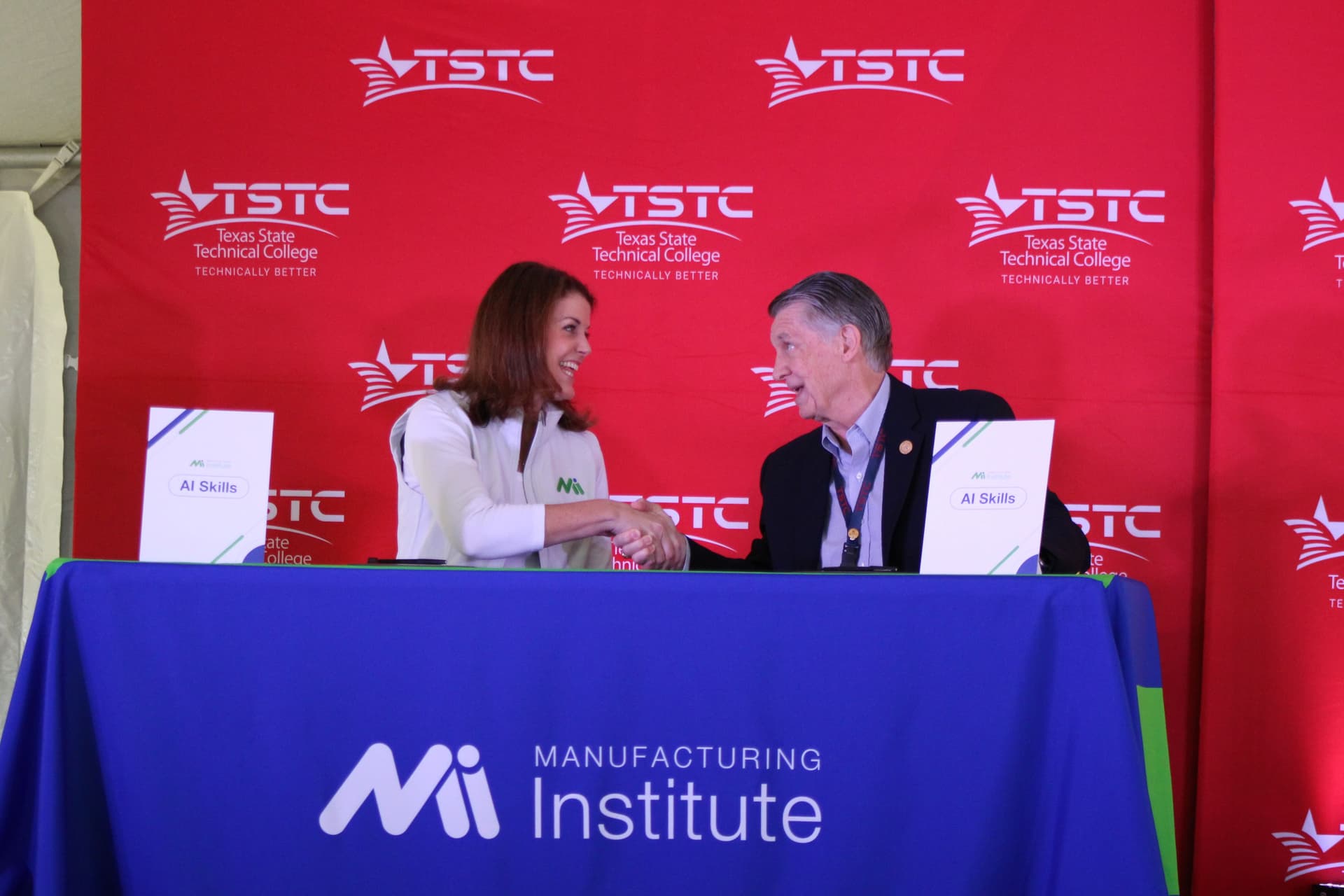 'The next industrial revolution': Manufacturing Institute partners with Texas State Technical College on AI program